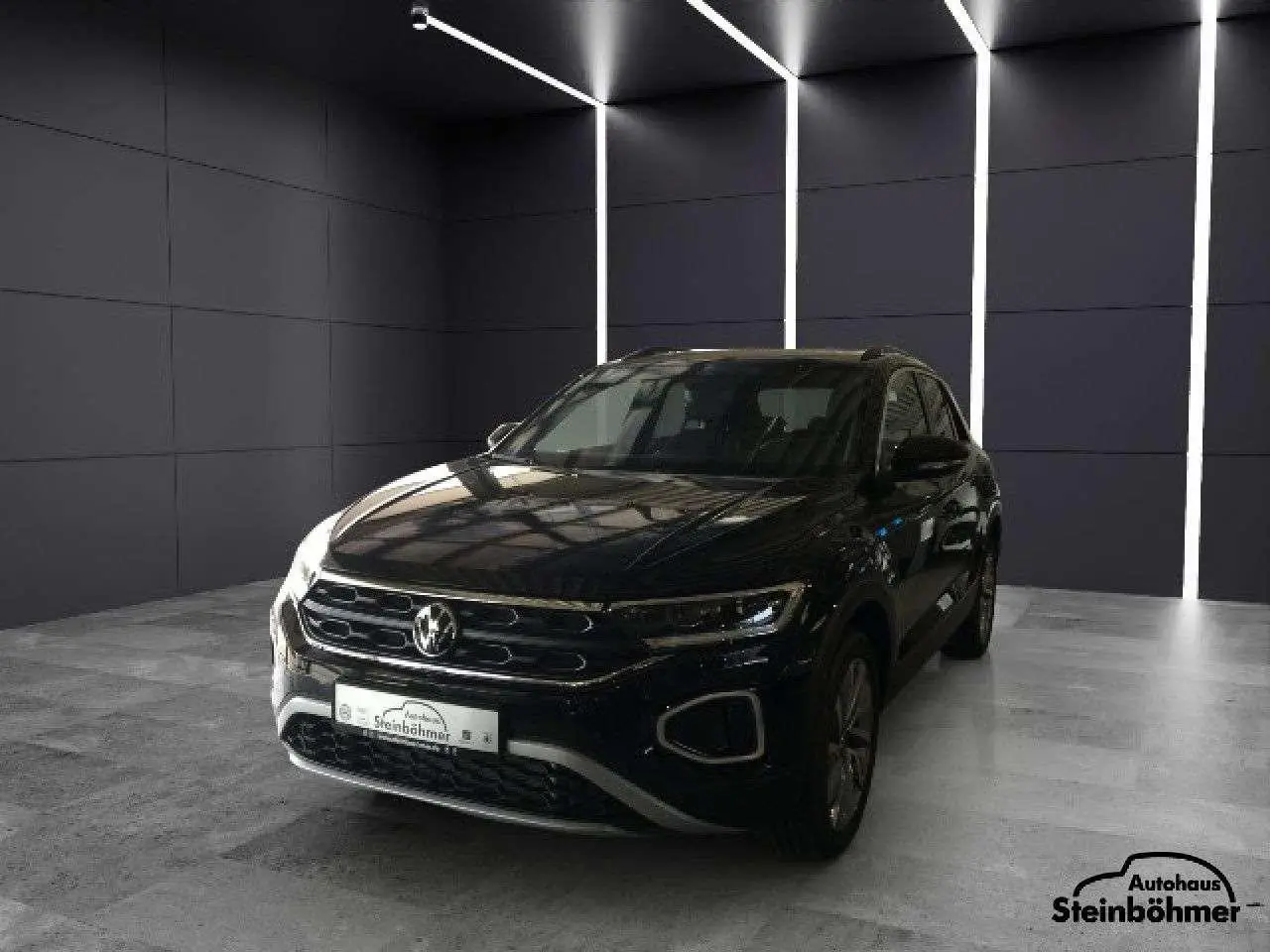 Photo 1 : Volkswagen T-roc 2024 Essence