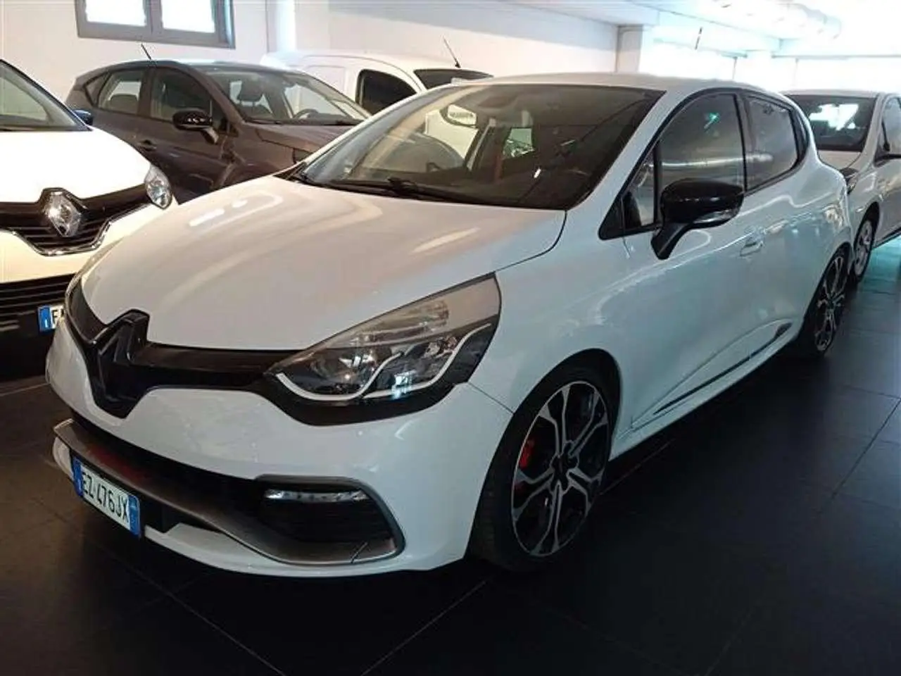 Photo 1 : Renault Clio 2015 Essence