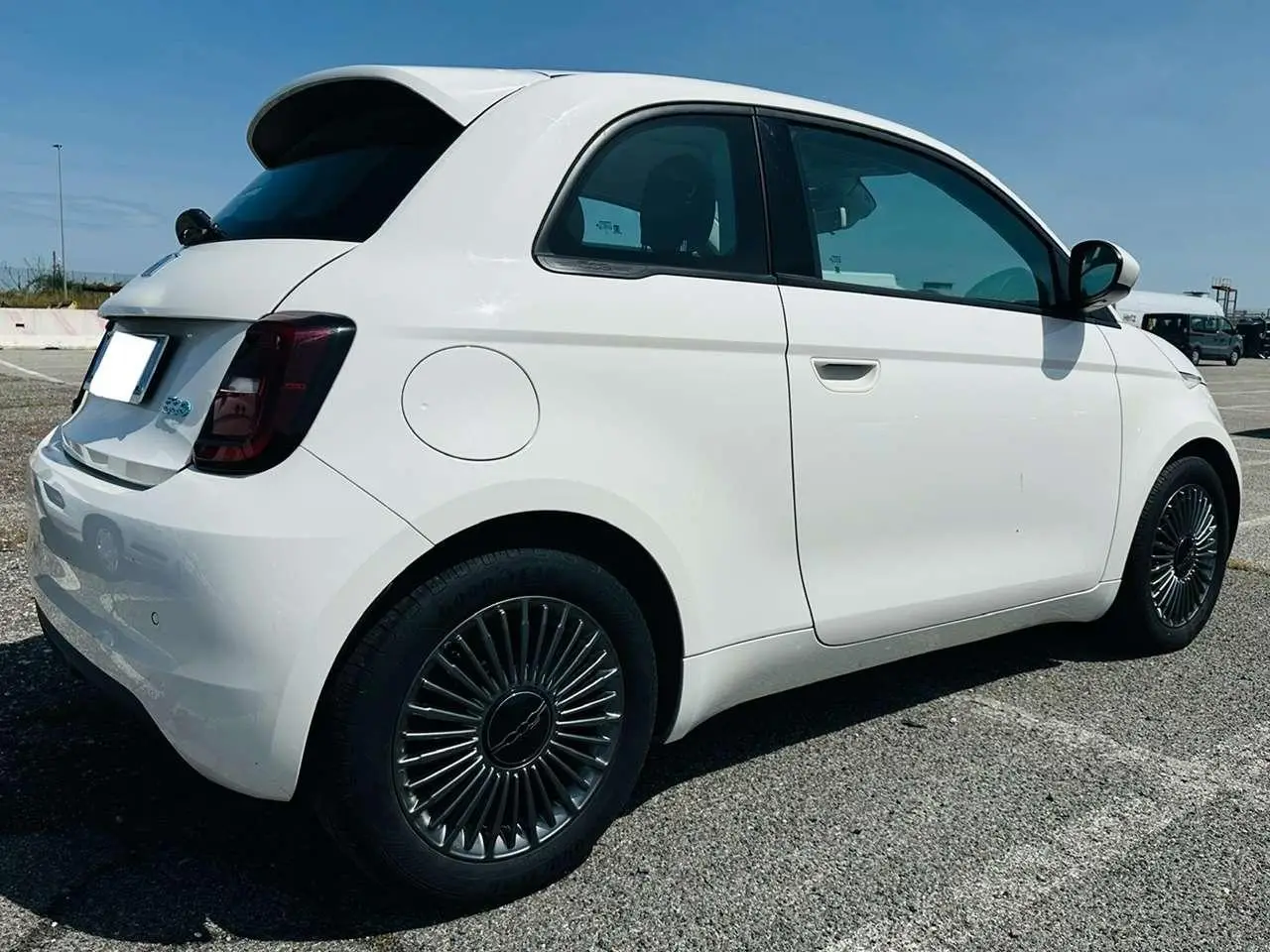 Photo 1 : Fiat 500 2022 Electric