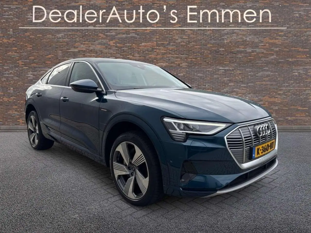 Photo 1 : Audi E-tron 2020 Électrique