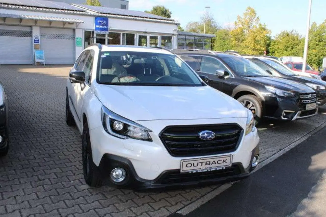 Photo 1 : Subaru Outback 2019 Petrol