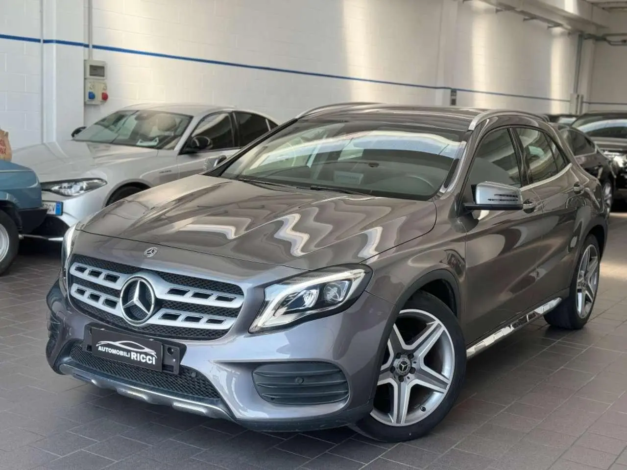 Photo 1 : Mercedes-benz Classe Gla 2019 Petrol