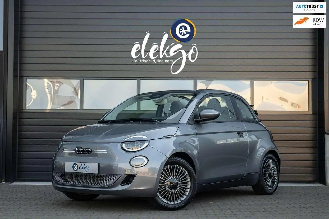 Photo 1 : Fiat 500 2021 Électrique