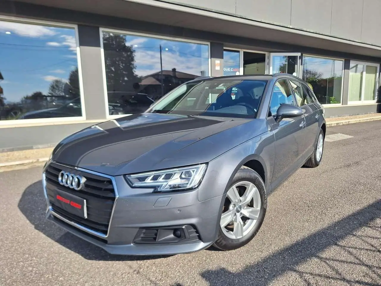 Photo 1 : Audi A4 2019 Diesel