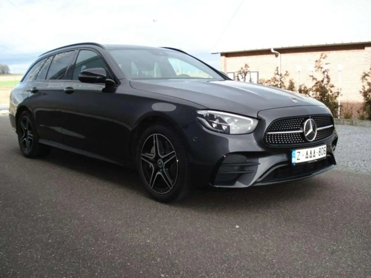 Photo 1 : Mercedes-benz Classe E 2022 Hybride