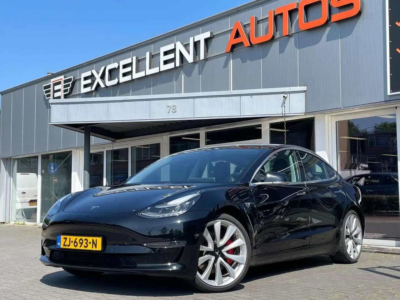 Photo 1 : Tesla Model 3 2019 Electric