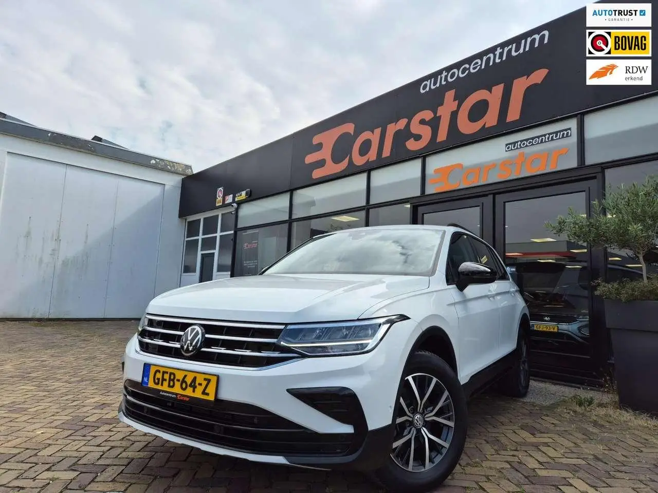 Photo 1 : Volkswagen Tiguan 2022 Petrol