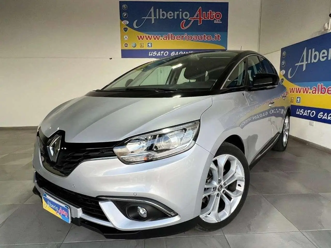 Photo 1 : Renault Scenic 2019 Diesel