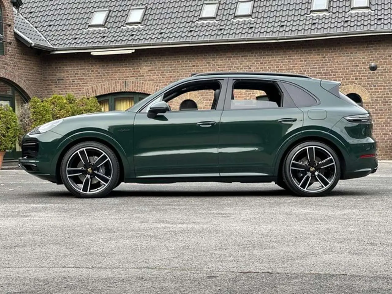 Photo 1 : Porsche Cayenne 2022 Hybride