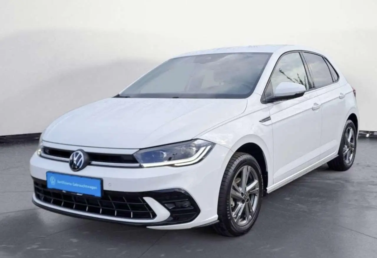 Photo 1 : Volkswagen Polo 2023 Petrol