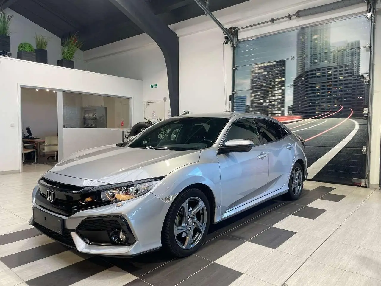 Photo 1 : Honda Civic 2018 Petrol