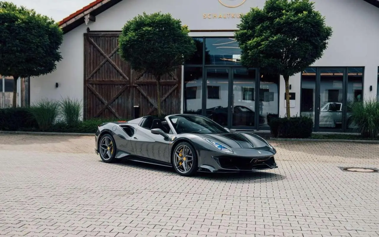 Photo 1 : Ferrari 488 2021 Non renseigné