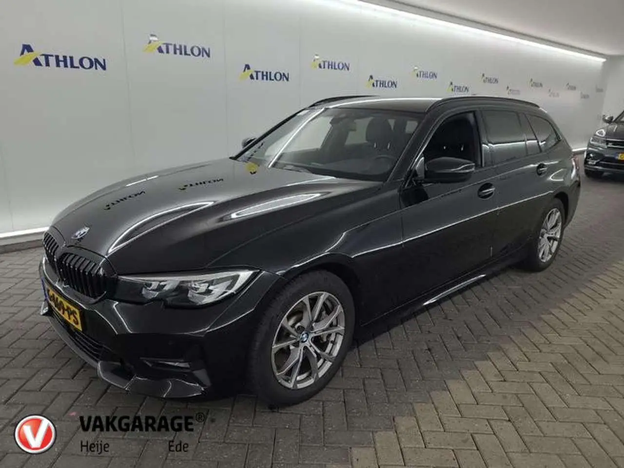 Photo 1 : Bmw Serie 3 2019 Petrol