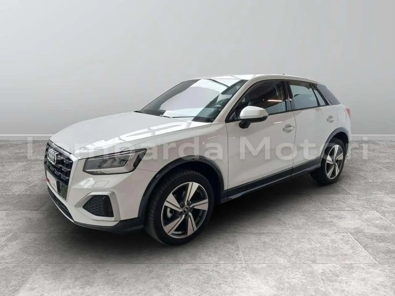 Photo 1 : Audi Q2 2022 Essence