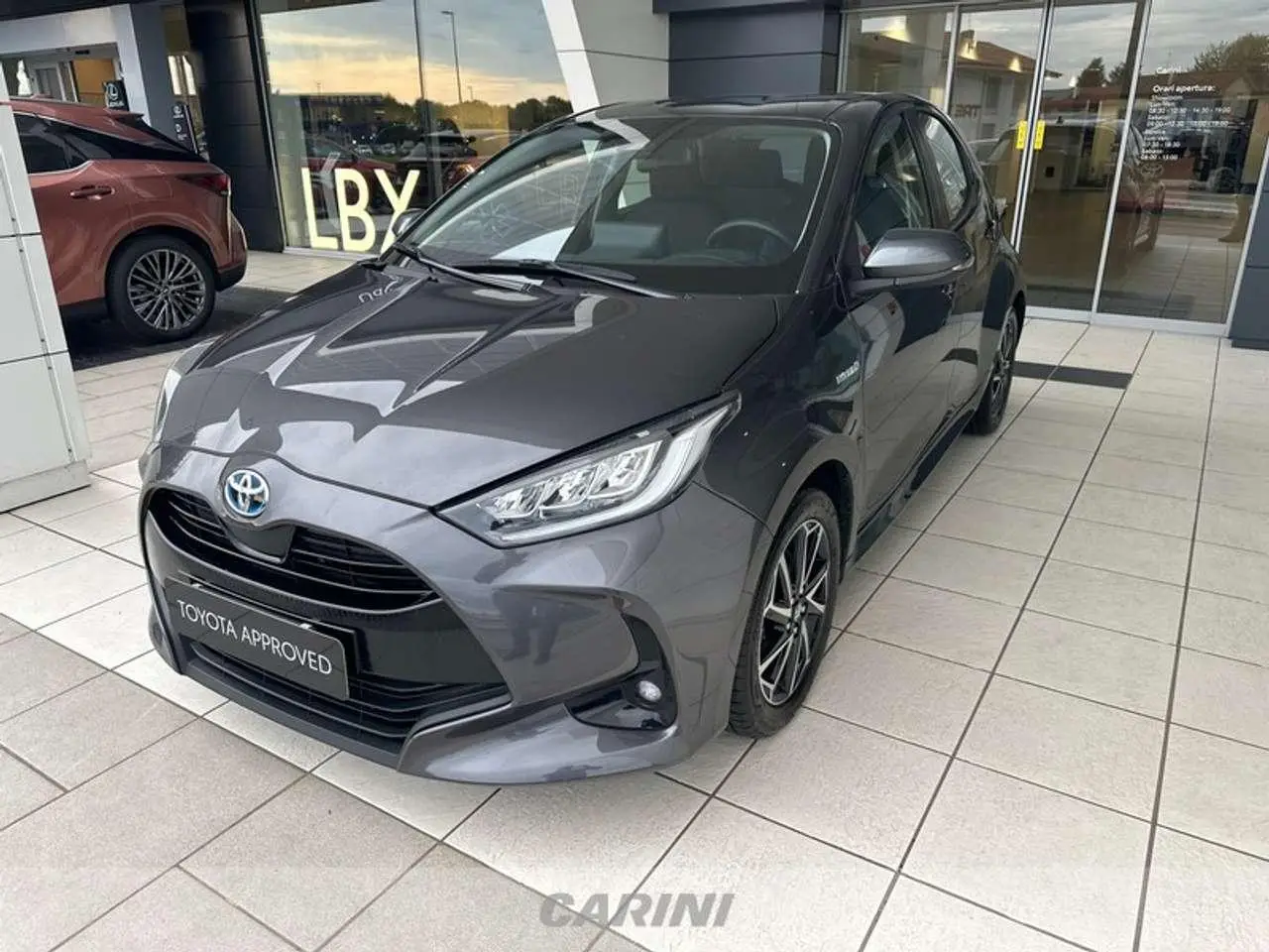 Photo 1 : Toyota Yaris 2020 Hybrid