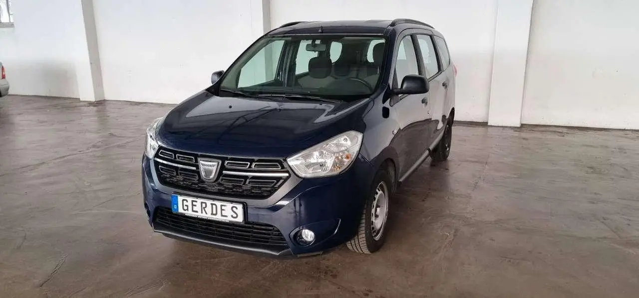 Photo 1 : Dacia Lodgy 2018 Essence