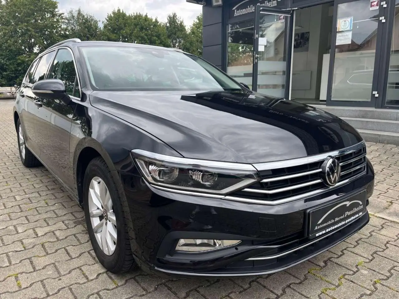 Photo 1 : Volkswagen Passat 2024 Petrol