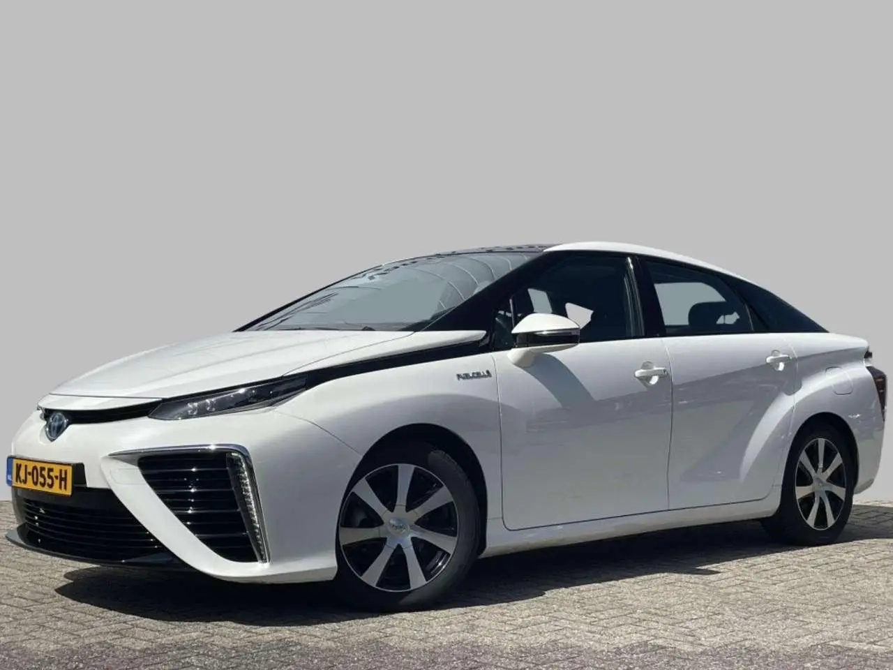 Photo 1 : Toyota Mirai 2016 Autres