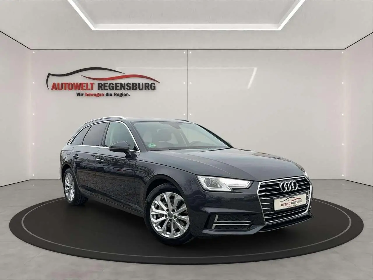 Photo 1 : Audi A4 2019 Diesel