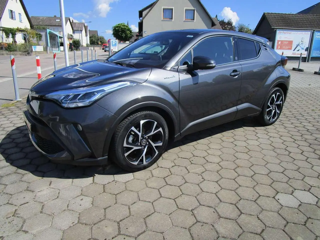 Photo 1 : Toyota C-hr 2020 Hybrid