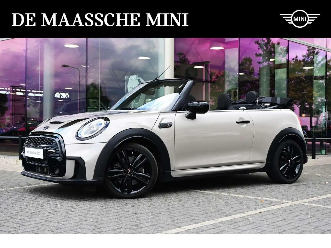 Photo 1 : Mini John Cooper Works 2023 Essence