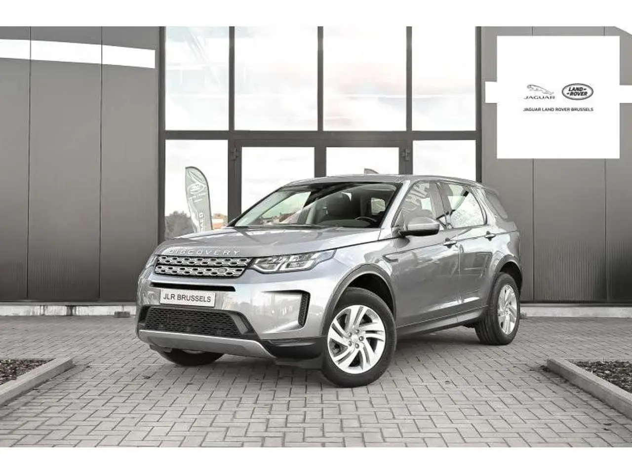 Photo 1 : Land Rover Discovery 2021 Essence