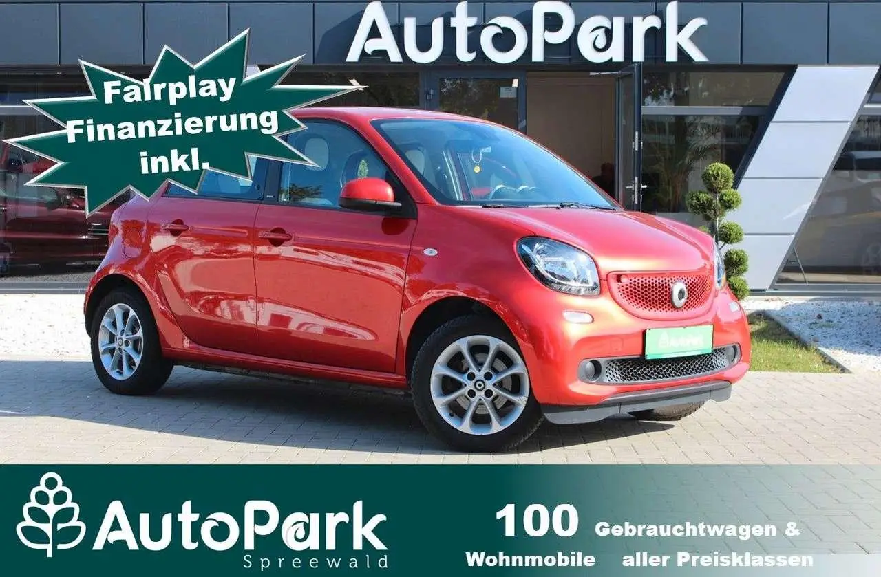 Photo 1 : Smart Forfour 2017 Petrol