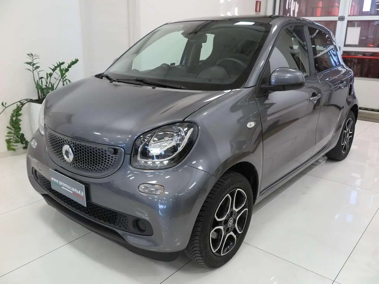 Photo 1 : Smart Forfour 2019 Essence