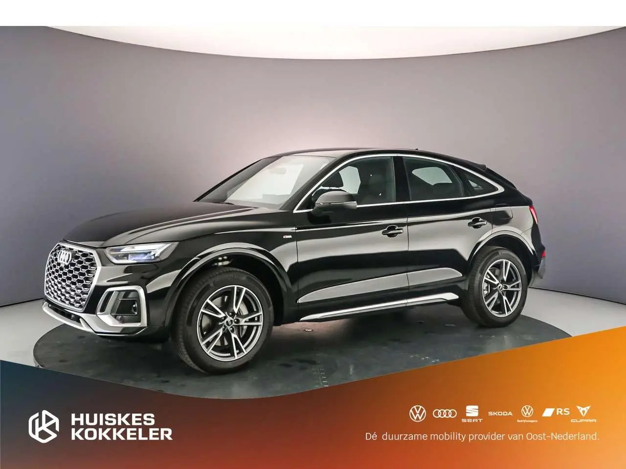 Photo 1 : Audi Q5 2023 Hybride