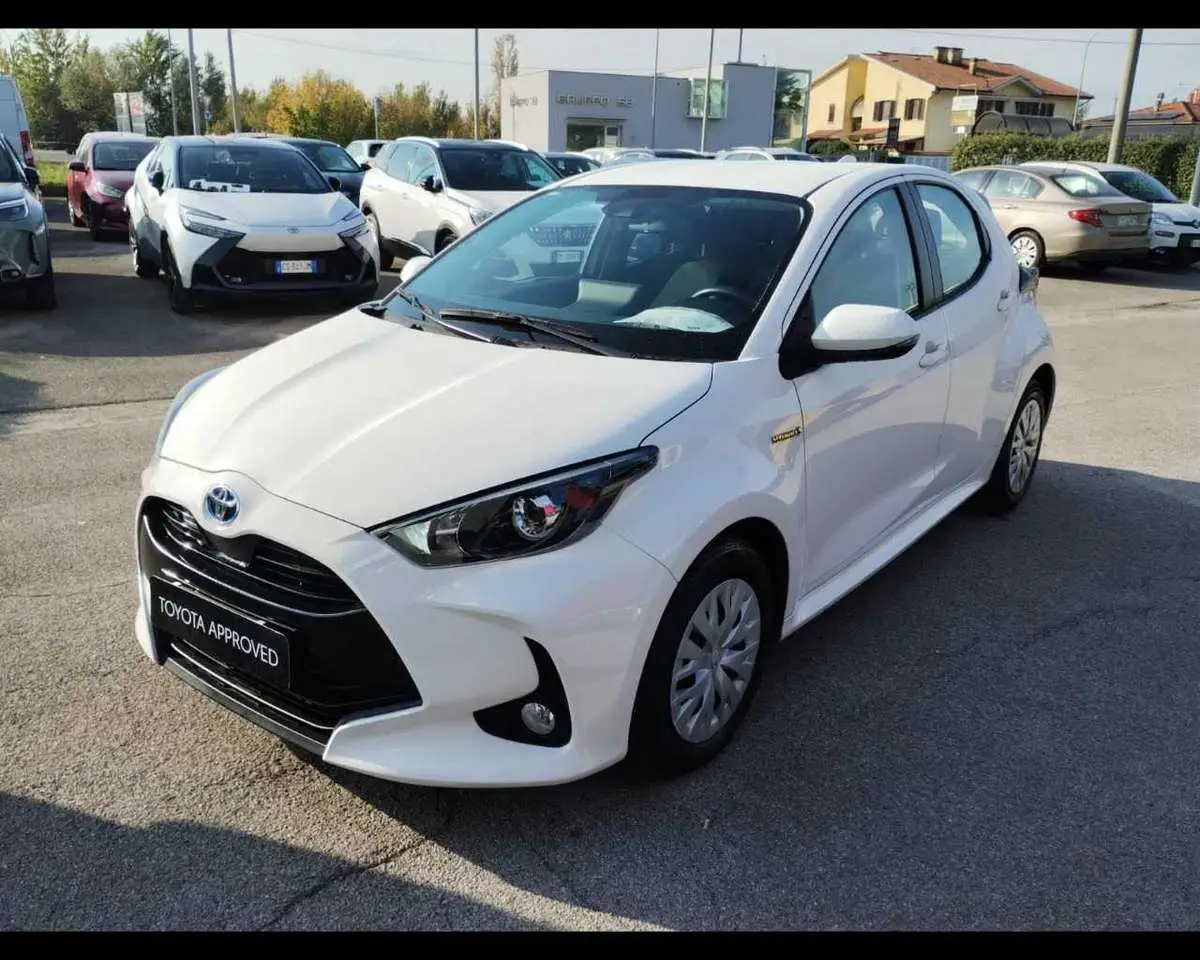 Photo 1 : Toyota Yaris 2020 Hybrid