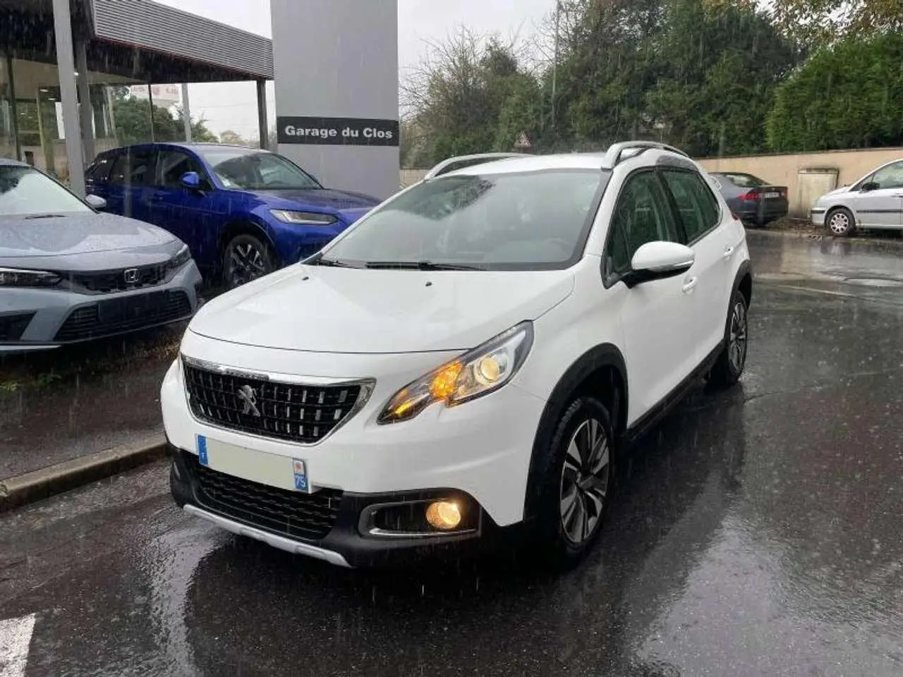 Photo 1 : Peugeot 2008 2018 Petrol