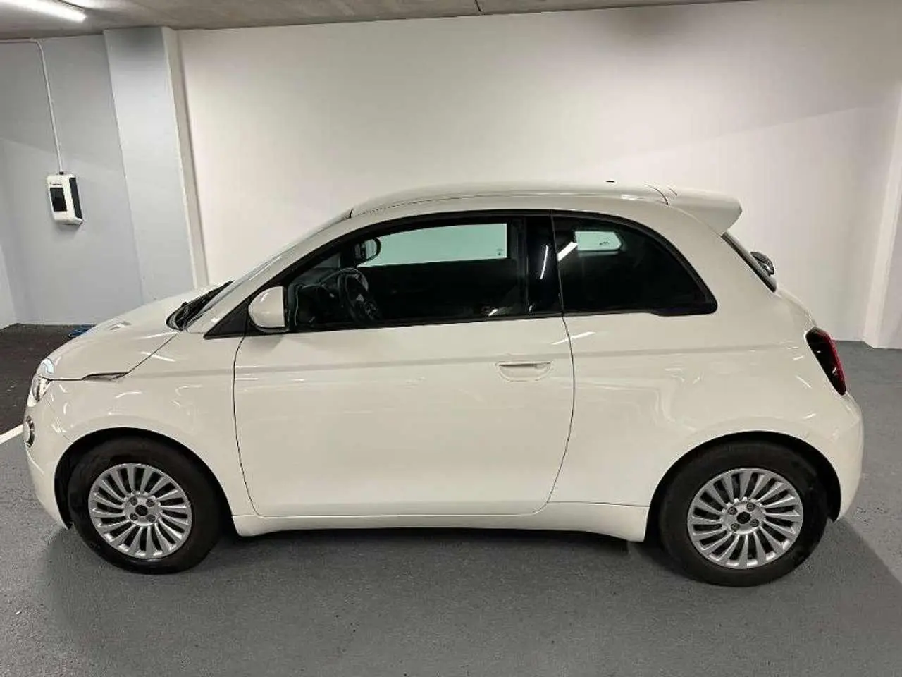 Photo 1 : Fiat 500 2021 Electric