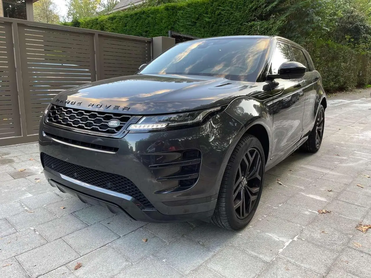 Photo 1 : Land Rover Range Rover Evoque 2019 Hybride