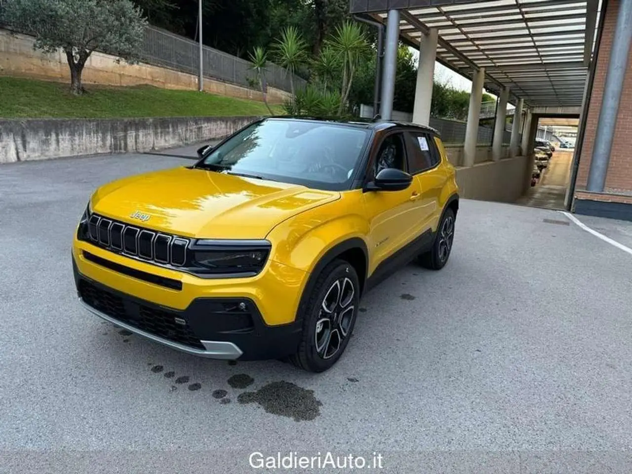 Photo 1 : Jeep Avenger 2024 Essence