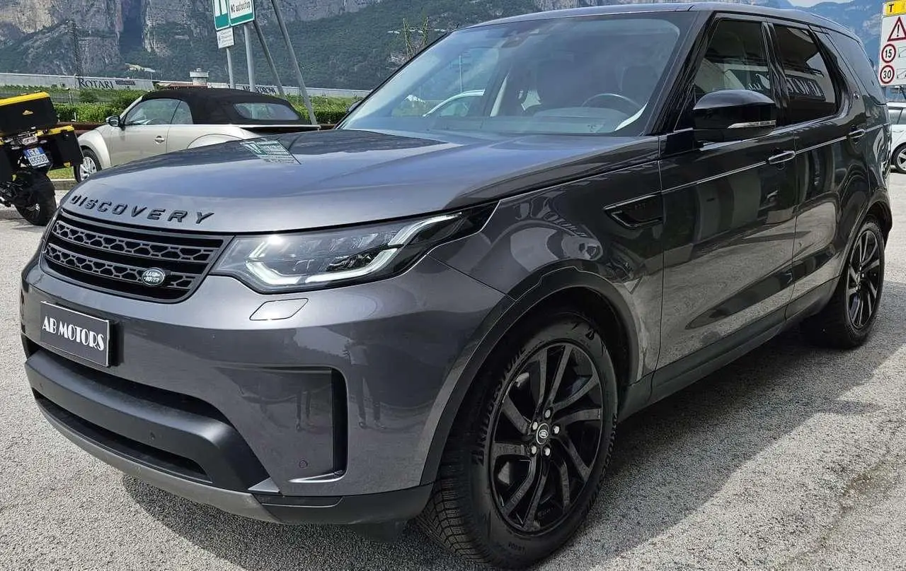 Photo 1 : Land Rover Discovery 2018 Diesel