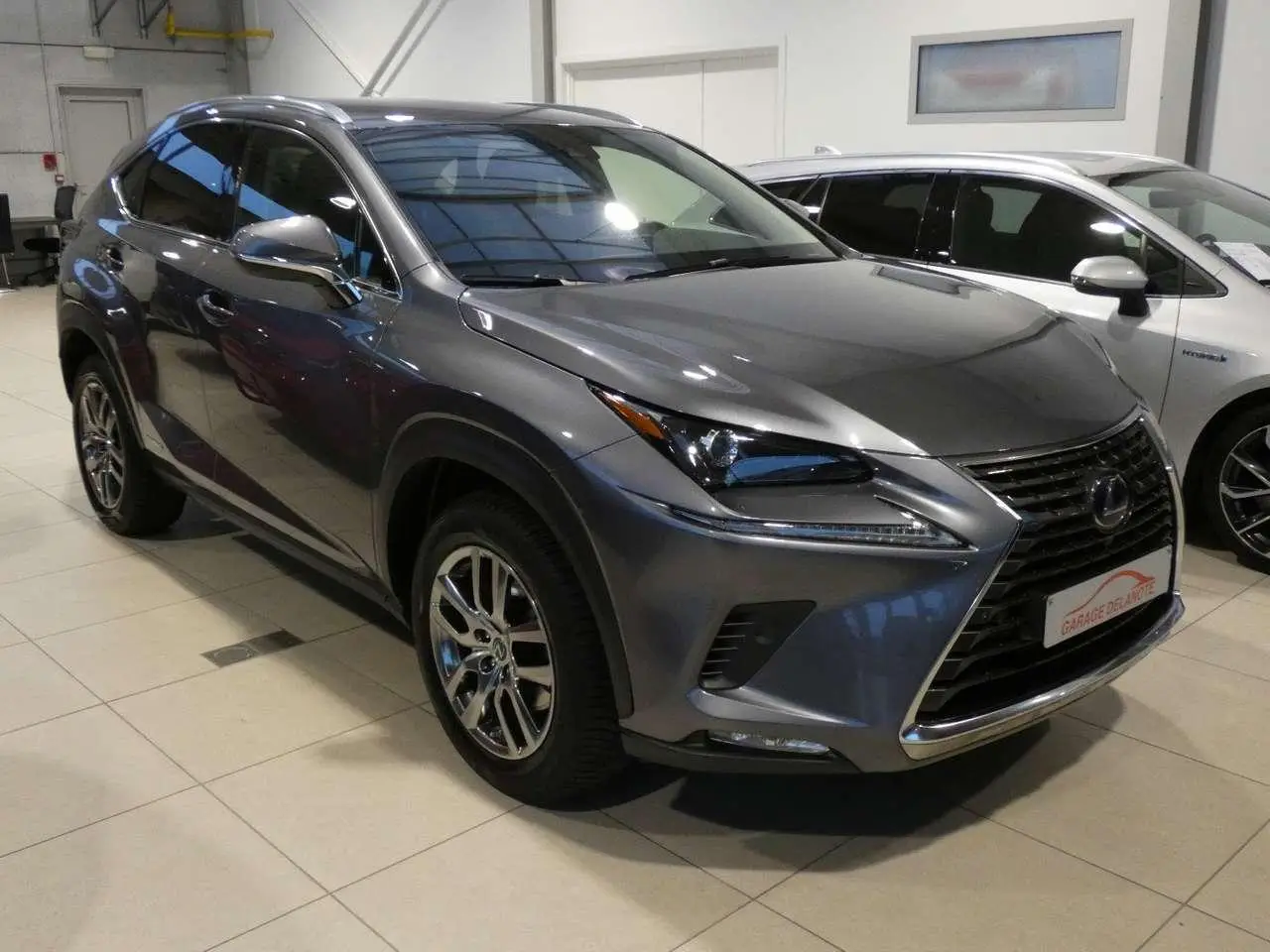 Photo 1 : Lexus Nx 2021 Hybrid