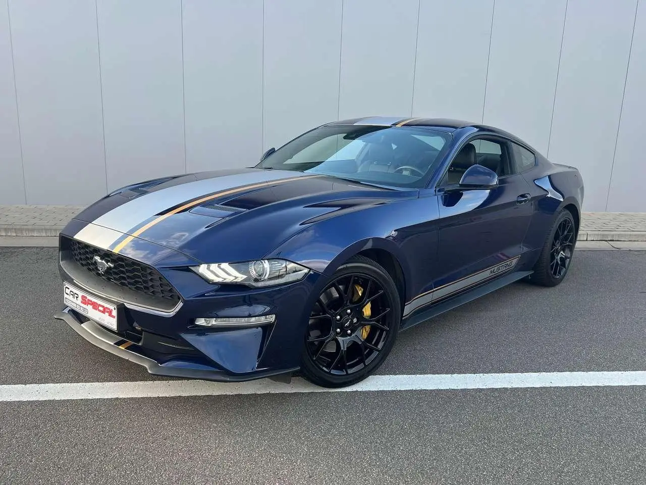 Photo 1 : Ford Mustang 2018 Petrol