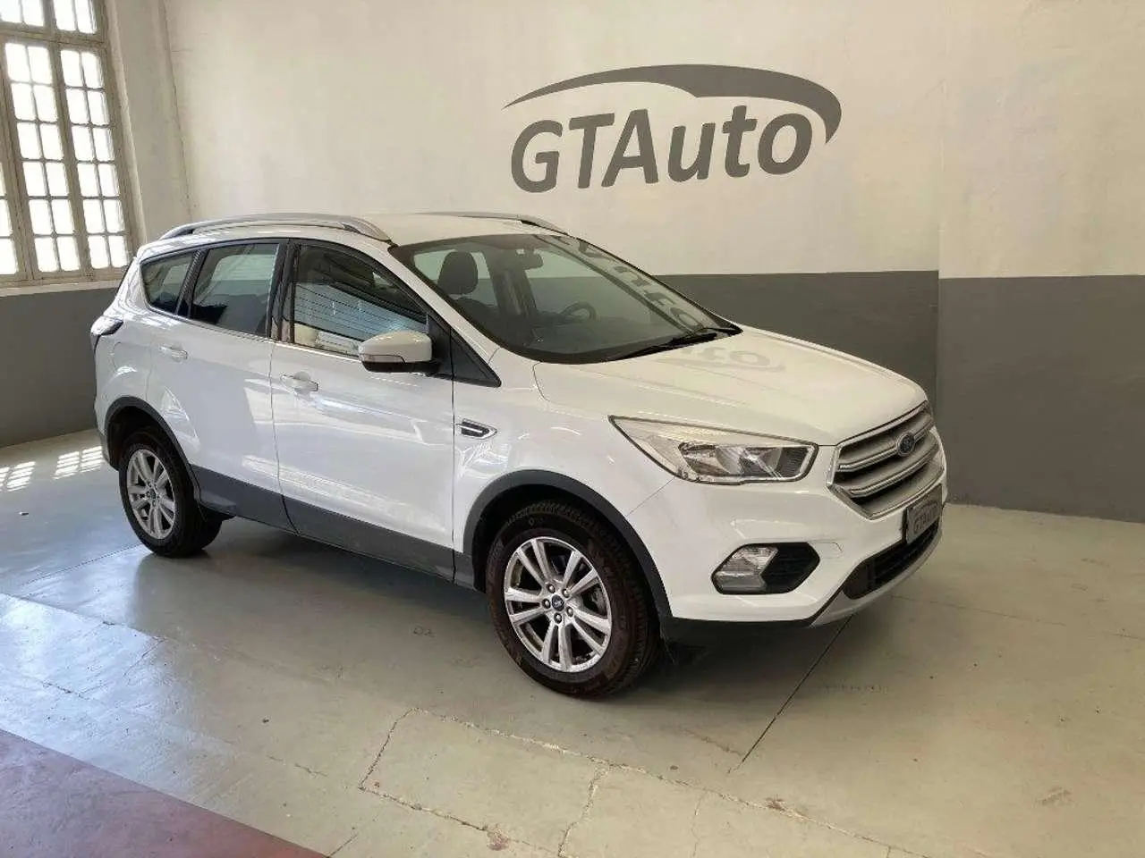 Photo 1 : Ford Kuga 2018 Diesel