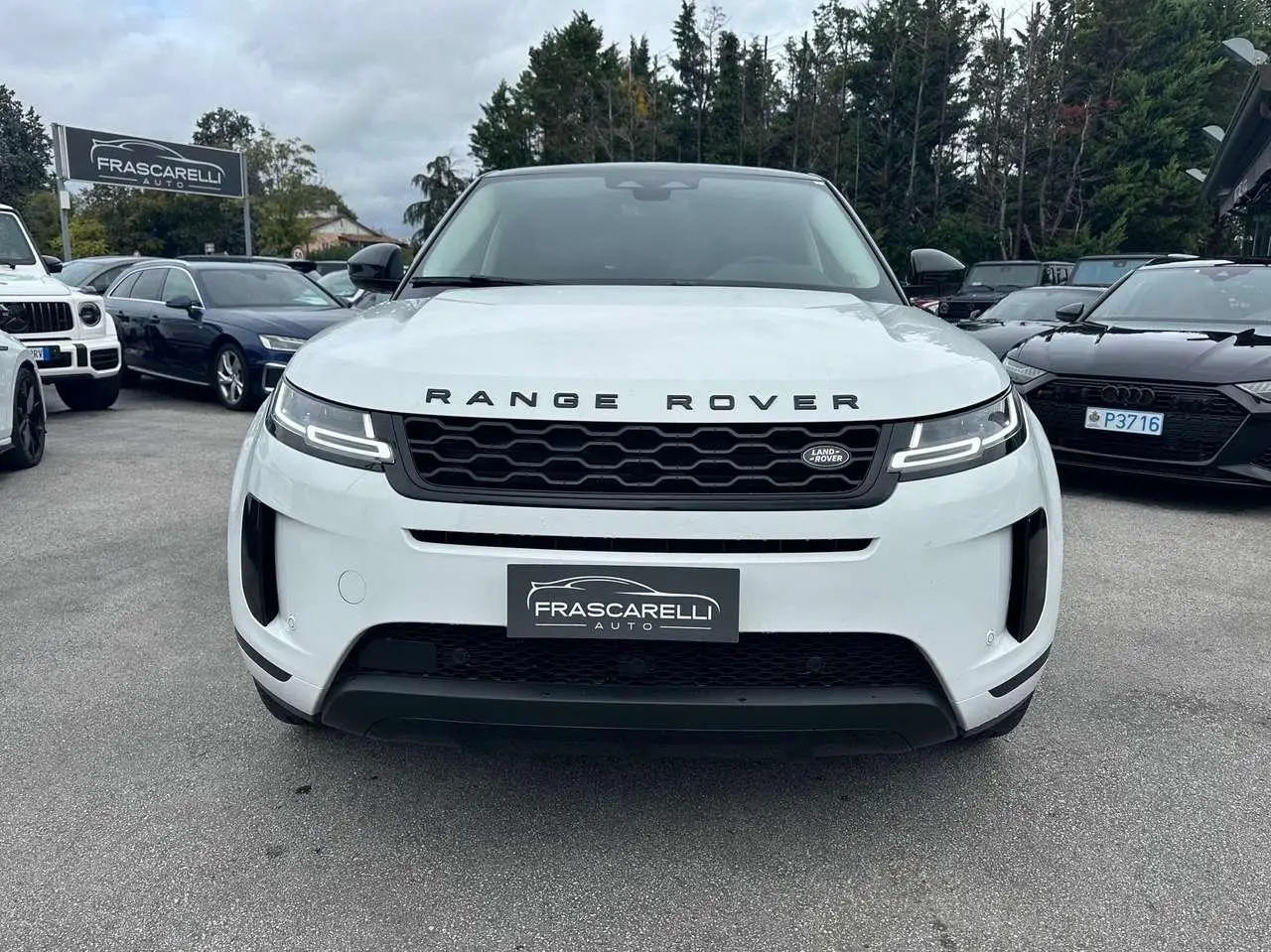 Photo 1 : Land Rover Range Rover Evoque 2022 Hybrid