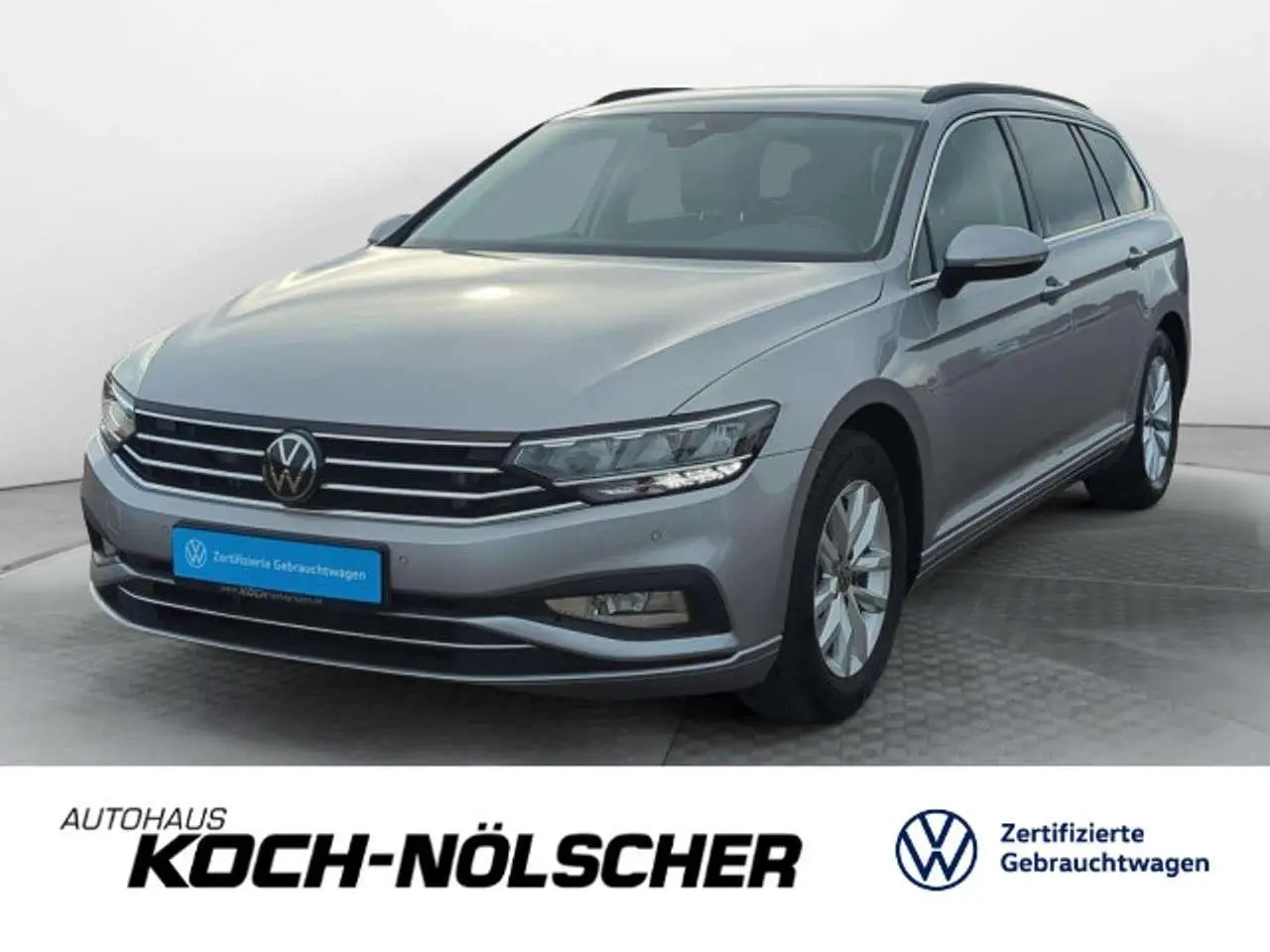 Photo 1 : Volkswagen Passat 2024 Petrol