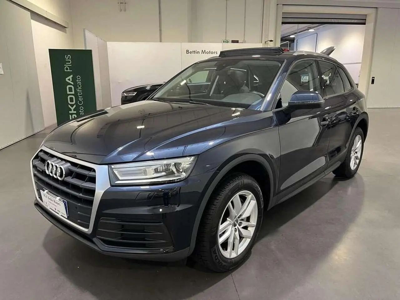 Photo 1 : Audi Q5 2020 Diesel