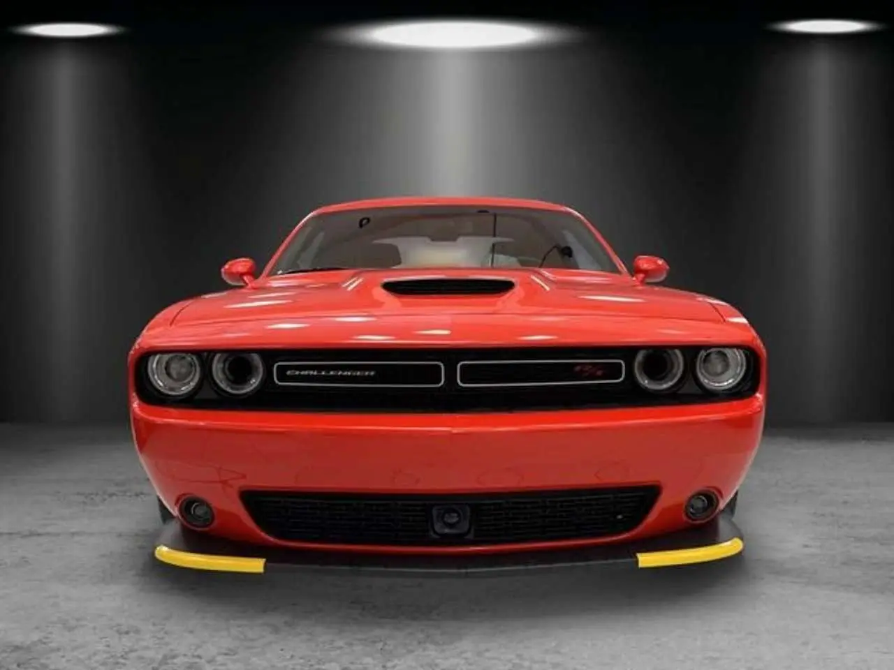 Photo 1 : Dodge Challenger 2024 Essence