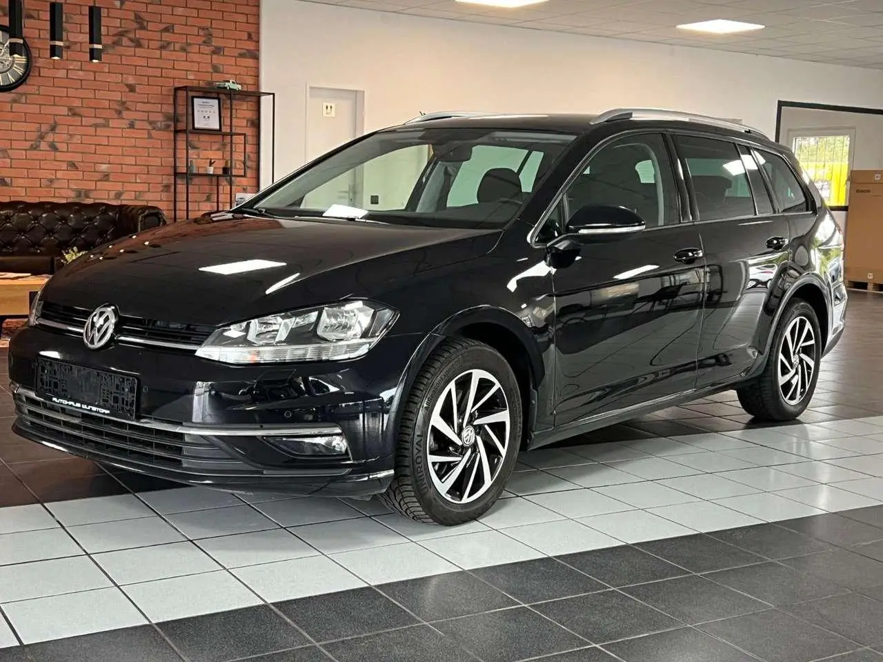 Photo 1 : Volkswagen Golf 2019 Diesel