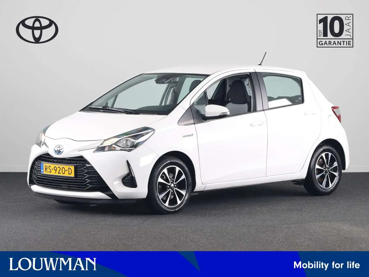 Photo 1 : Toyota Yaris 2018 Hybrid