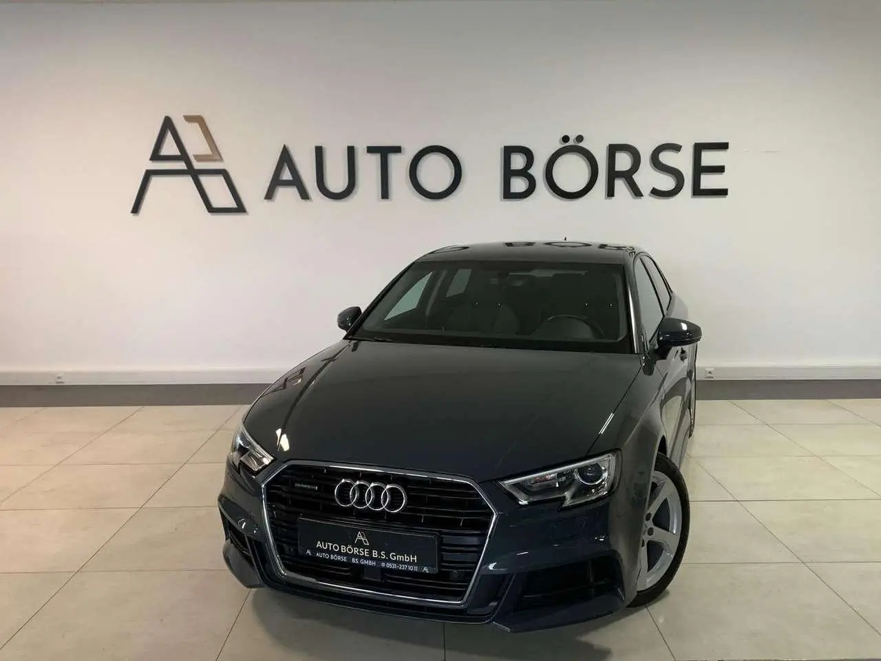 Photo 1 : Audi A3 2019 Essence