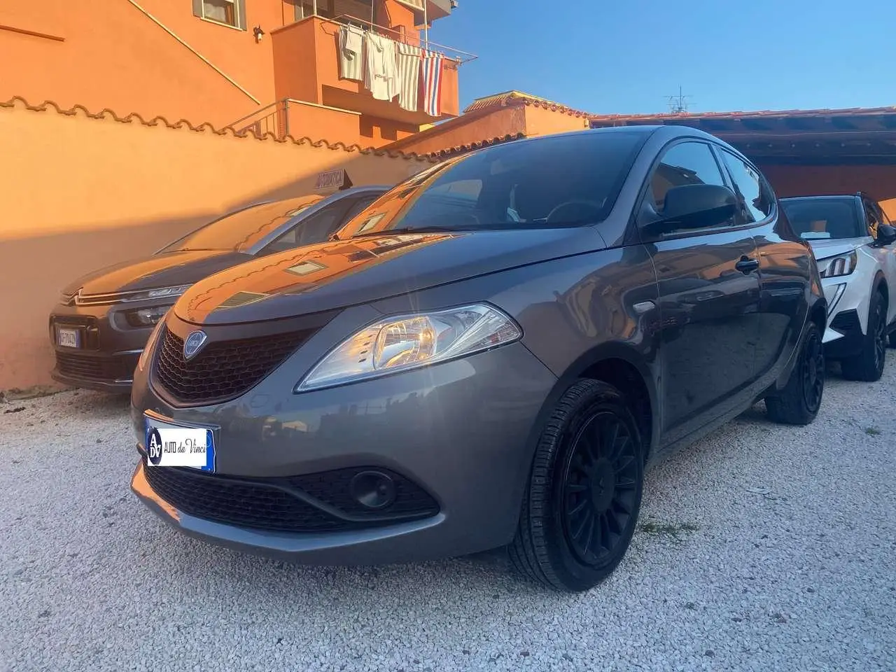 Photo 1 : Lancia Ypsilon 2021 Hybrid