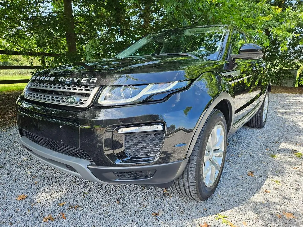 Photo 1 : Land Rover Range Rover Evoque 2018 Diesel