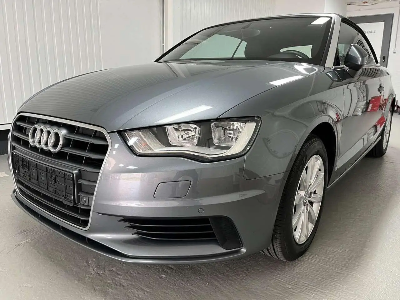 Photo 1 : Audi A3 2015 Petrol