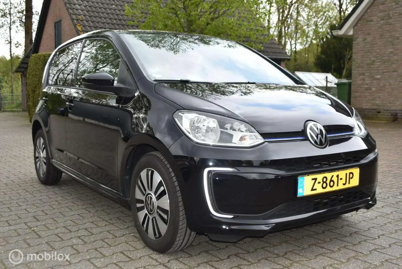 Photo 1 : Volkswagen Up! 2023 Électrique