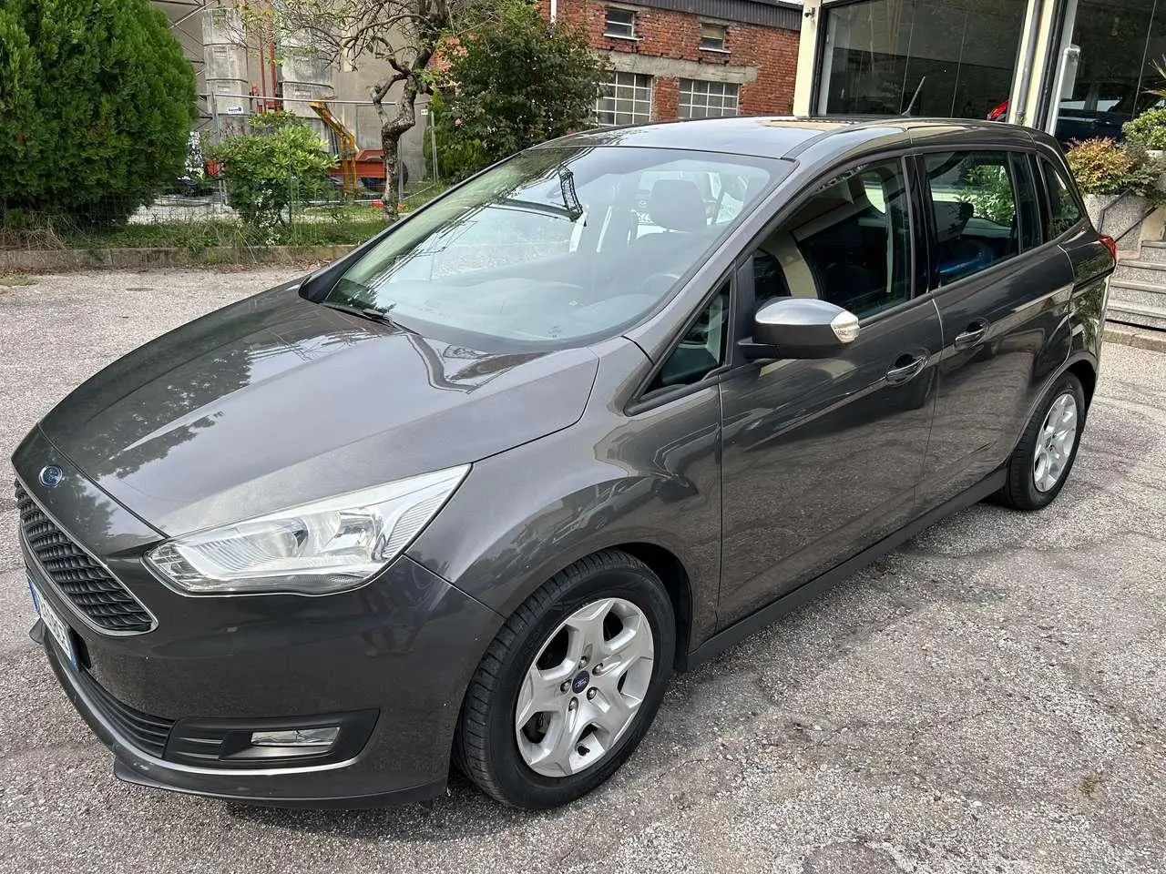 Photo 1 : Ford Grand C-max 2015 Diesel